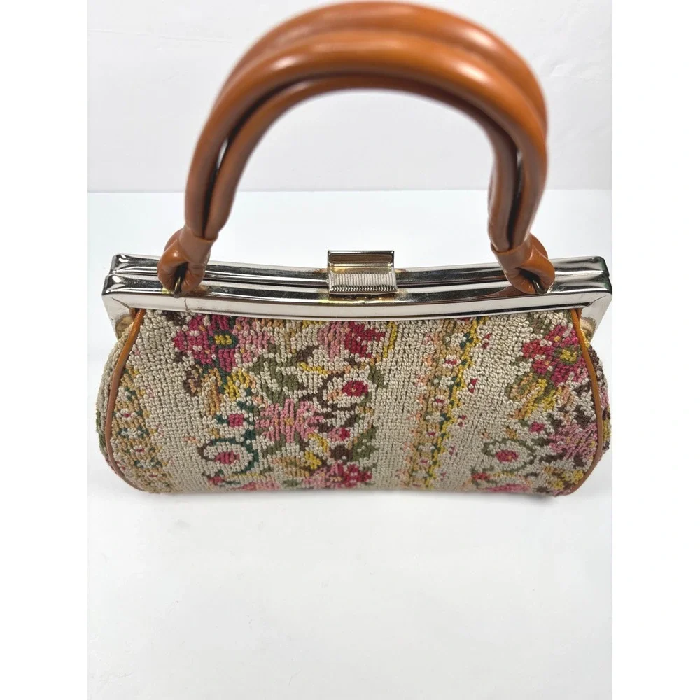 Vintage Medium Handbag Floral Tapestry Needlepoint Top Handle Cottage Grandma
